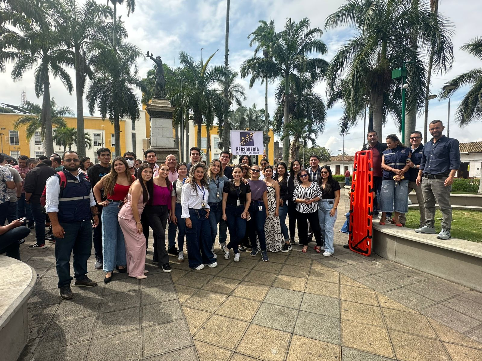 Imagen de la noticia La Personería de Bucaramanga se suma al Simulacro Nacional 2025 fortaleciendo la cultura de la prevención y la respuesta ante emergencias